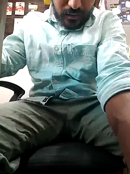 Snapshot of RaviRoy2326 chatting on January 2025 04:27:01 AM RaviRoy2326 online show from January 2025 04:27:01 AM