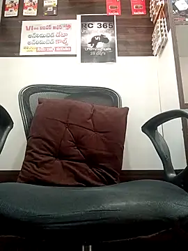 Snapshot of RaviRoy2326 chatting on February 2025 04:25:02 AM RaviRoy2326 online show from February 2025 04:25:02 AM