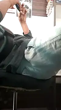 Snapshot of RaviRoy2326 chatting on February 2025 10:38:02 AM RaviRoy2326 online show from February 2025 10:38:02 AM