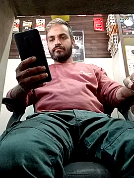 Snapshot of RaviRoy2326 chatting on February 2025 05:24:01 AM RaviRoy2326 online show from February 2025 05:24:01 AM