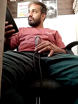 Snapshot of RaviRoy2326 chatting on February 2025 08:28:02 AM RaviRoy2326 online show from February 2025 08:28:02 AM