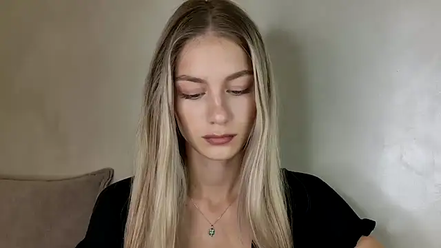 GabriellaOlsen online show from September 2025 09:58:01 AM