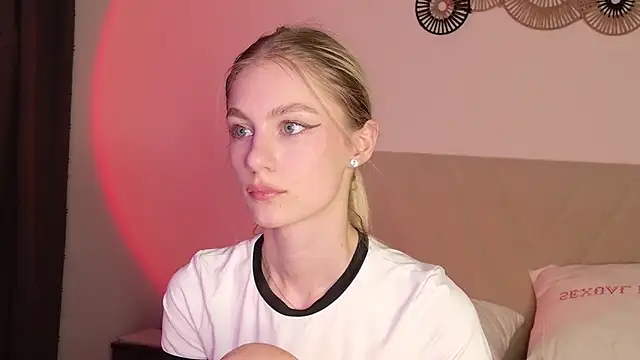 GabriellaOlsen online show from March 2026 08:02:01 PM