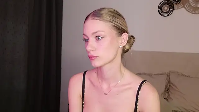 Snapshot of GabriellaOlsen chatting on May 2026 04:35:02 PM GabriellaOlsen online show from May 2026 04:35:02 PM