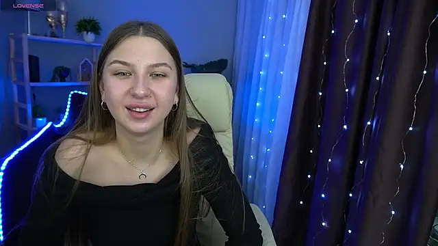 Snapshot of AureliaBliss_ chatting on January 2025 04:58:02 PM AureliaBliss online show from January 2025 04:58:02 PM