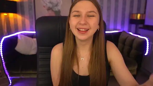 Snapshot of AureliaBliss_ chatting on February 2025 08:53:02 PM AureliaBliss online show from February 2025 08:53:02 PM