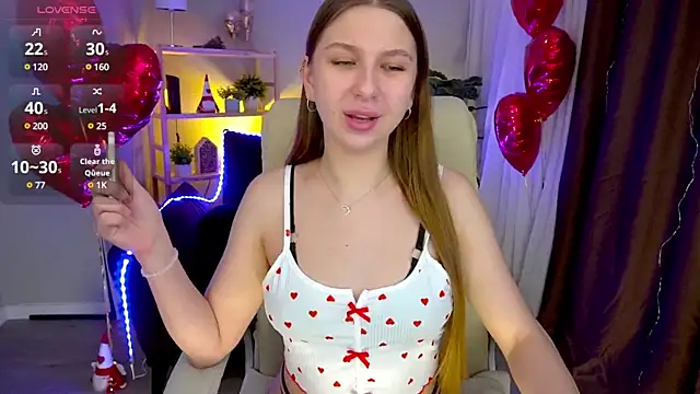 Snapshot of AureliaBliss_ chatting on February 2025 09:20:02 PM AureliaBliss online show from February 2025 09:20:02 PM