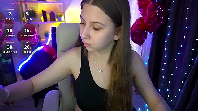 Snapshot of AureliaBliss_ chatting on March 2025 04:19:02 PM AureliaBliss online show from March 2025 04:19:02 PM