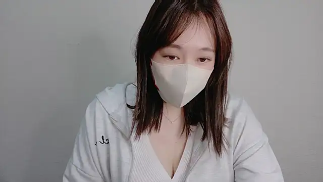 Snapshot of mio7635 chatting on June 2026 02:16:02 PM mio7635 online show from June 2026 02:16:02 PM