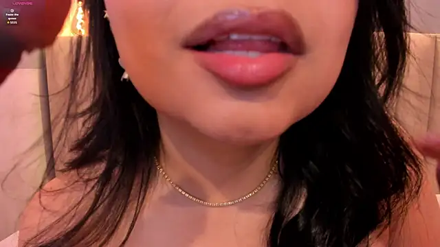 Naomymonroe  online show from February 2026 05:09:01 PM