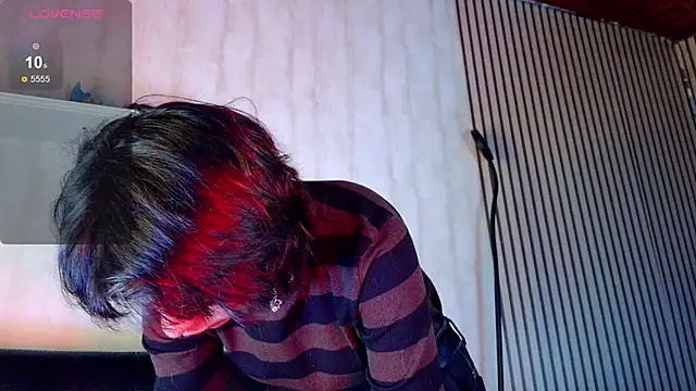 Snapshot of verhona_vlad chatting on January 2025 12:13:01 PM verhona vlad online show from January 2025 12:13:01 PM