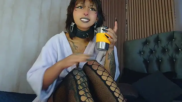 Snapshot of verhona_vlad chatting on February 2025 03:08:01 PM verhona vlad online show from February 2025 03:08:01 PM