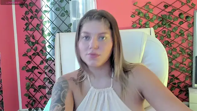 alaia greyy online show from June 2026 12:58:02 PM