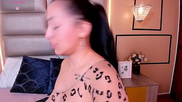 Snapshot of CAYLINCOLLINS chatting on March 2026 03:12:01 AM CAYLINCOLLINS online show from March 2026 03:12:01 AM