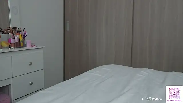 sophi lii online show from October 2025 05:32:02 PM