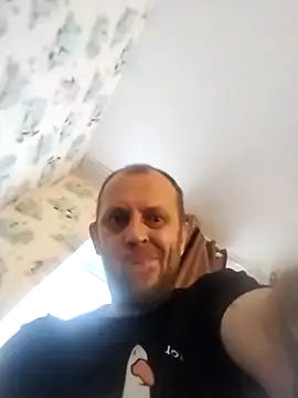 Snapshot of MaxDevilWhite chatting on March 2026 06:52:01 AM MaxDevilWhite online show from March 2026 06:52:01 AM