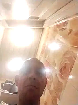 Snapshot of MaxDevilWhite chatting on March 2026 01:14:01 PM MaxDevilWhite online show from March 2026 01:14:01 PM