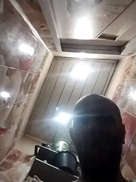 Snapshot of MaxDevilWhite chatting on March 2026 05:51:02 PM MaxDevilWhite online show from March 2026 05:51:02 PM