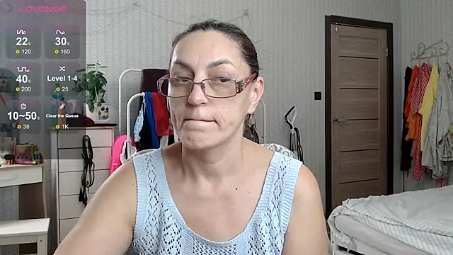 Snapshot of Soffya_Soy chatting on November 2025 06:54:01 PM Soffya Soy online show from November 2025 06:54:01 PM