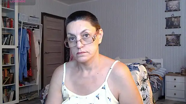 Soffya Soy online show from June 2026 01:44:01 PM
