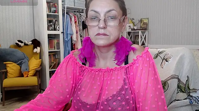 Soffya Soy online show from June 2026 07:27:01 PM