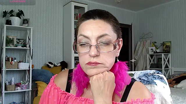 Soffya Soy online show from June 2026 07:33:02 AM