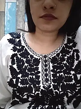 Snapshot of cute_IndianBabe chatting on July 2026 12:57:01 AM cute IndianBabe online show from July 2026 12:57:01 AM