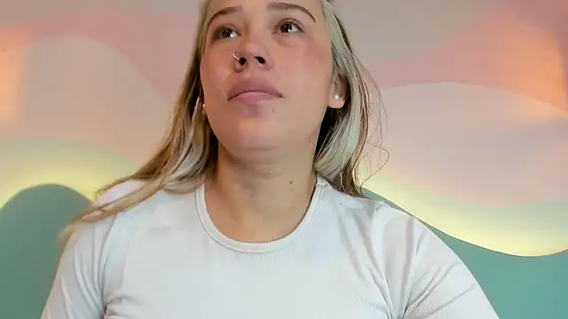 Lannajansen online show from November 2025 02:26:01 PM