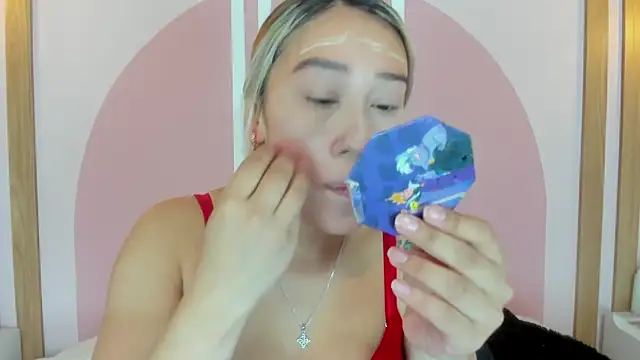 Lannajansen online show from March 2026 02:42:01 PM