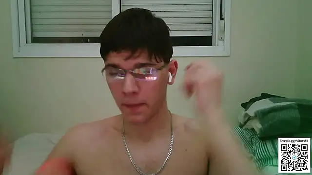 vitorsafado19 online show from December 2025 03:56:02 AM