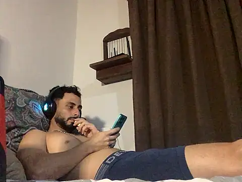 Snapshot of Nooneisthis chatting on March 2026 06:50:02 AM Nooneisthis online show from March 2026 06:50:02 AM