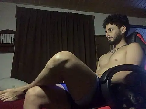 Nooneisthis online show from May 2026 11:43:02 PM