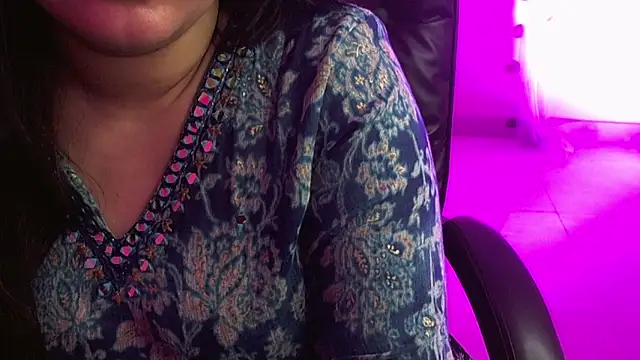 Snapshot of Gagankaur chatting on February 2026 02:12:02 AM Gagankaur online show from February 2026 02:12:02 AM