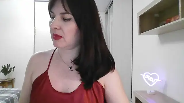 Victoria Glam online show from February 2025 10:07:02 PM