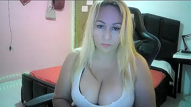 mariana0x online show from March 2026 01:11:02 PM