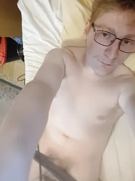 Arttuforyounakedboy online show from April 2026 12:14:02 PM