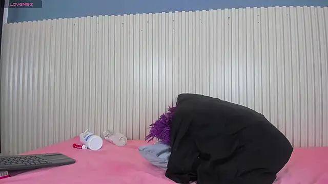 Madeline Cooper08 online show from February 2025 10:51:02 PM