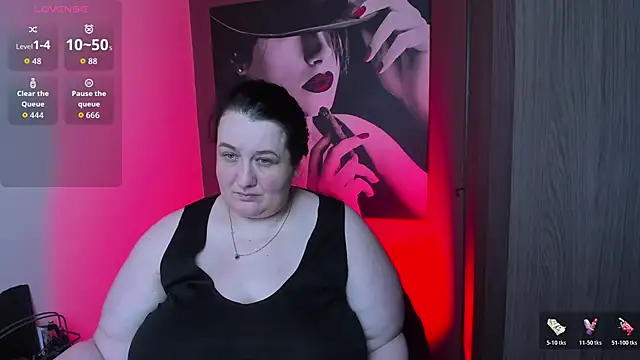 QueenOfHaze online show from May 2026 07:08:01 PM