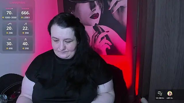 QueenOfHaze online show from May 2026 04:47:01 PM