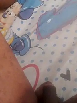 Snapshot of mhmia chatting on November 2025 07:08:02 PM mhmia online show from November 2025 07:08:02 PM