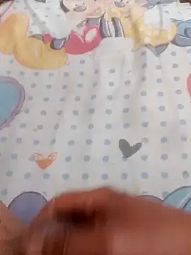 Snapshot of mhmia chatting on December 2025 06:23:01 PM mhmia online show from December 2025 06:23:01 PM