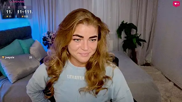 Snapshot of Donna_Sun chatting on January 2025 02:04:01 PM Donna Sun online show from January 2025 02:04:01 PM