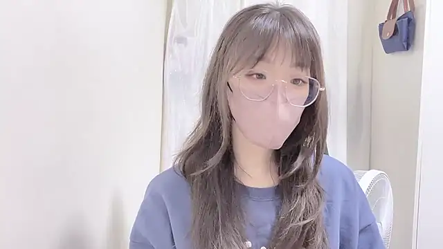 Snapshot of Chu1314 chatting on November 2025 03:25:01 PM Chu1314 online show from November 2025 03:25:01 PM