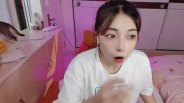 Snapshot of Song_99 chatting on September 2025 04:27:02 AM Song 99 online show from September 2025 04:27:02 AM