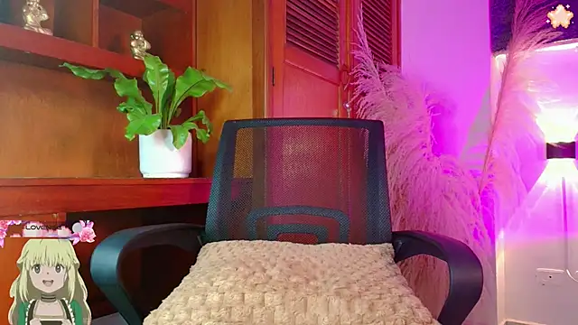 Snapshot of REBECA_VALENTINE chatting on March 2025 03:22:01 AM REBECA VALENTINE online show from March 2025 03:22:01 AM