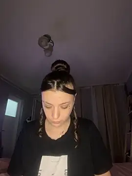 Snapshot of bunnythetailor chatting on November 2025 06:52:02 PM bunnythetailor online show from November 2025 06:52:02 PM