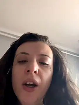 Snapshot of bunnythetailor chatting on November 2025 01:43:01 PM bunnythetailor online show from November 2025 01:43:01 PM