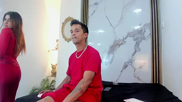 Snapshot of Nikki_and_Mayk chatting on September 2025 02:37:02 AM Nikki and Mayk online show from September 2025 02:37:02 AM