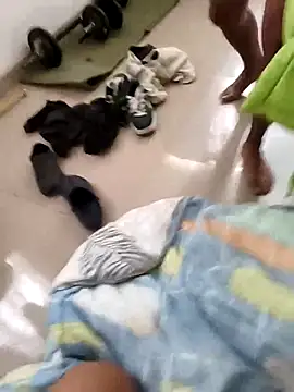 Snapshot of Nikki_and_Mayk chatting on October 2025 05:26:02 PM Nikki and Mayk online show from October 2025 05:26:02 PM