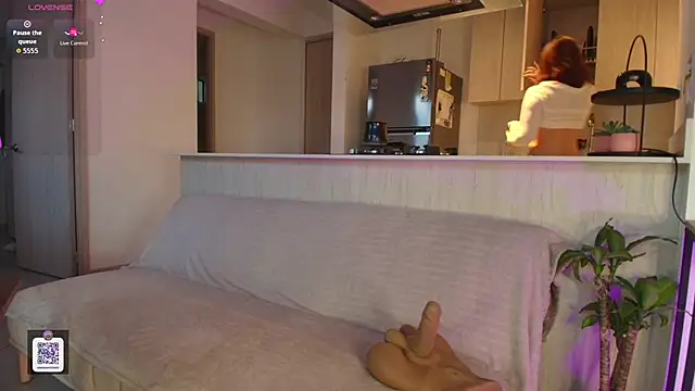 Mara Santoro online show from March 2026 10:58:02 PM